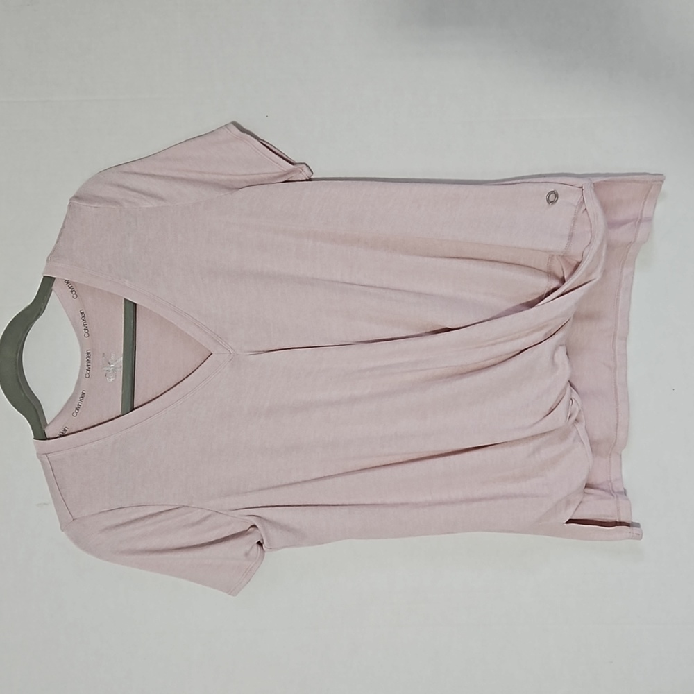 Calvin Klein knit top Size Medium